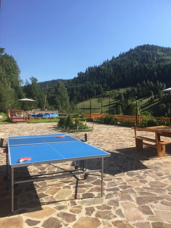 אוריאבצ'יק Privatna Sadiba Chalet מראה חיצוני תמונה