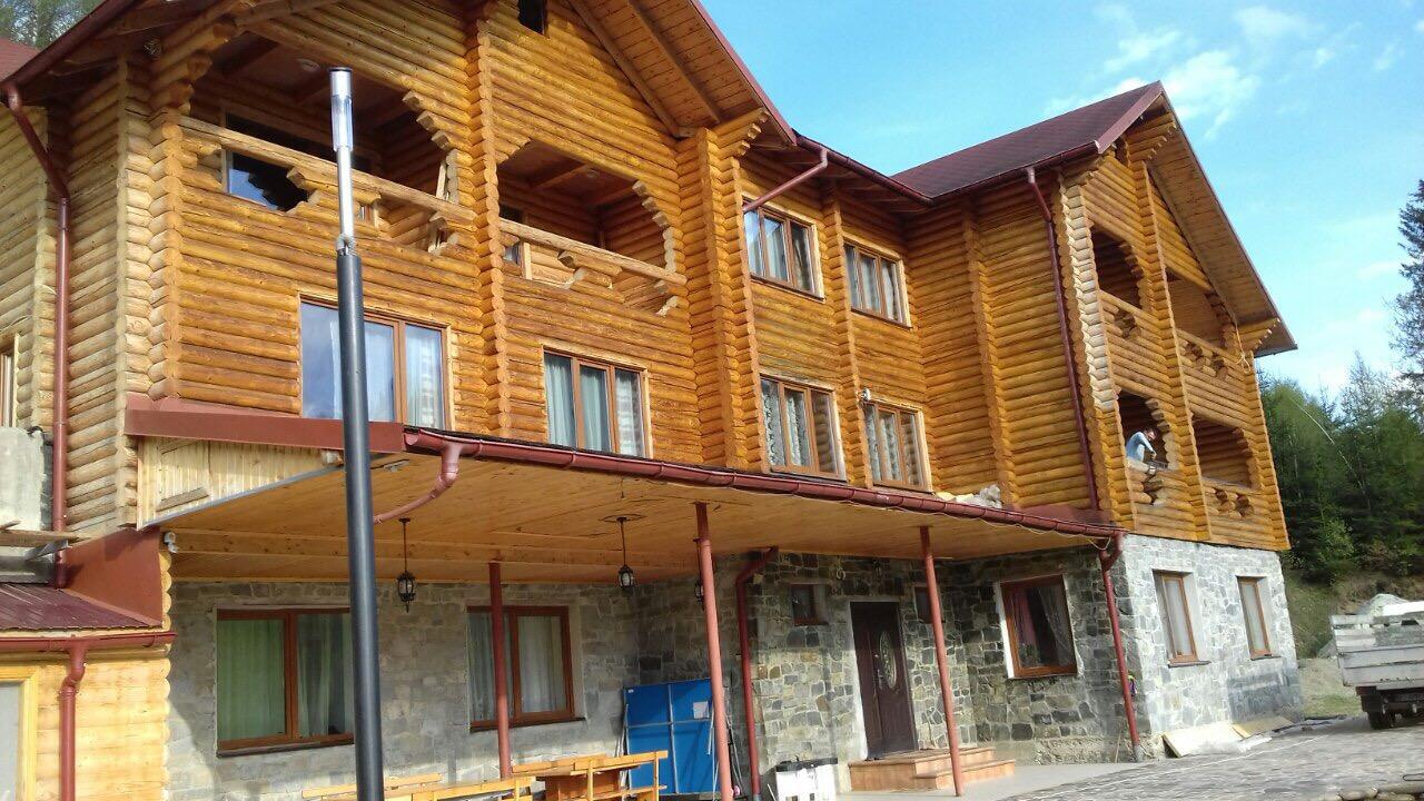 אוריאבצ'יק Privatna Sadiba Chalet מראה חיצוני תמונה